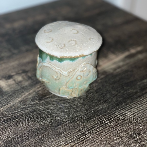 🍄CERAMIC MUSHROOM DESIGN DECOR🍄 - Picture 3 of 4